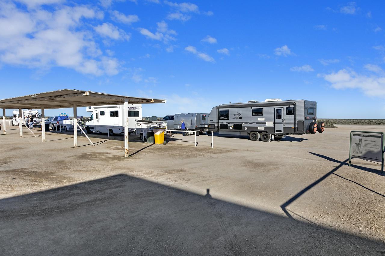 Nullarbor Roadhouse Hotell Eksteriør bilde