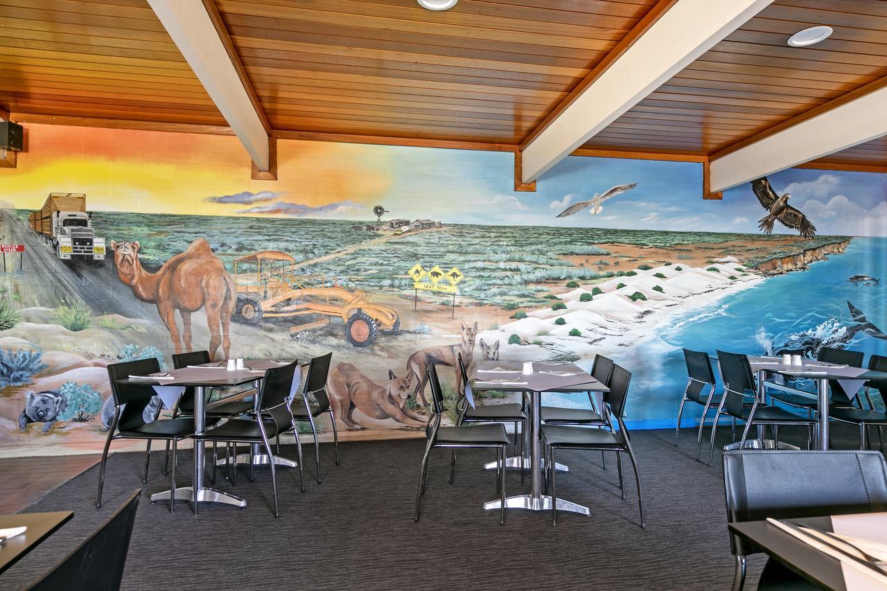 Nullarbor Roadhouse Hotell Eksteriør bilde