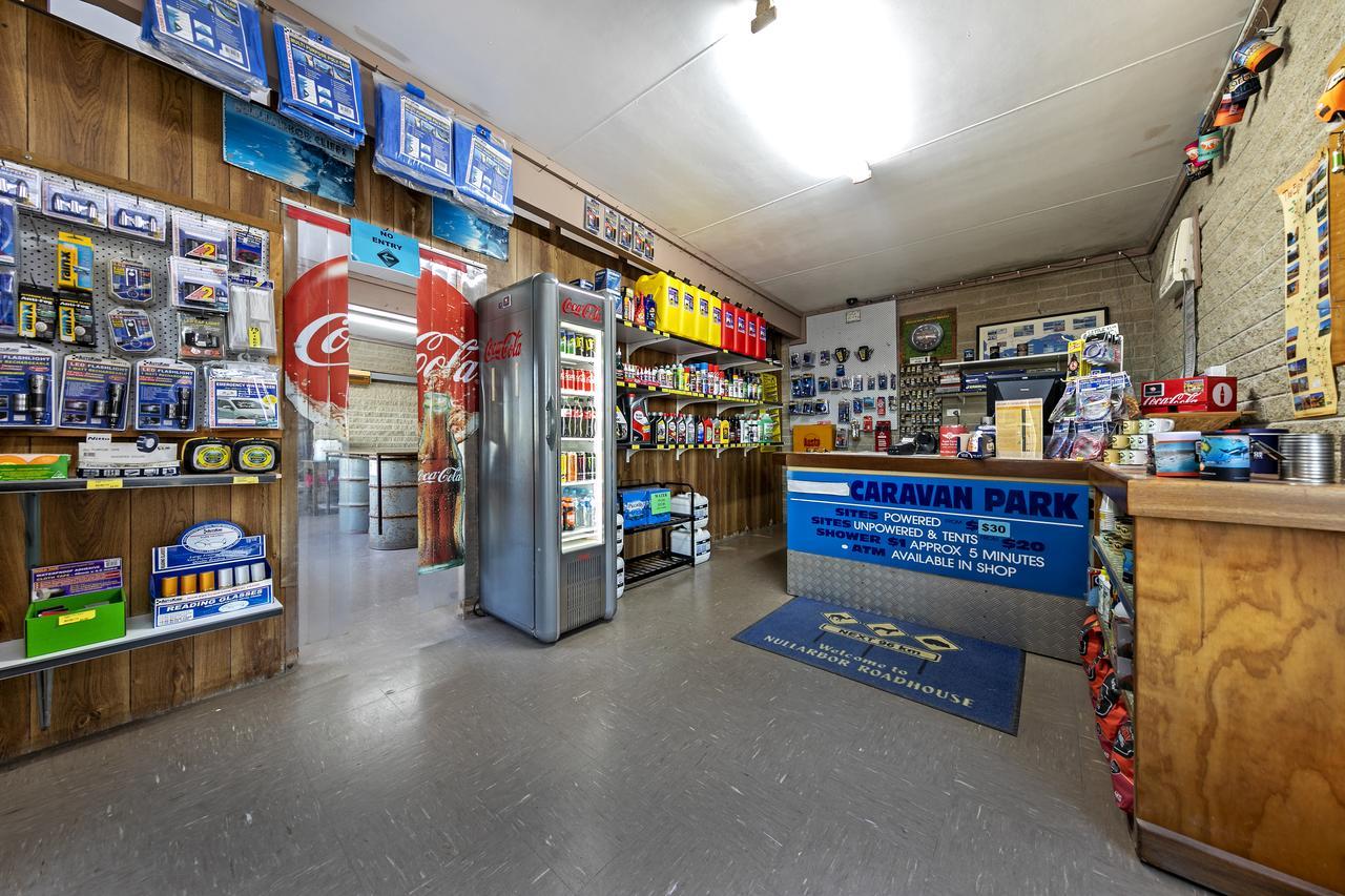 Nullarbor Roadhouse Hotell Eksteriør bilde